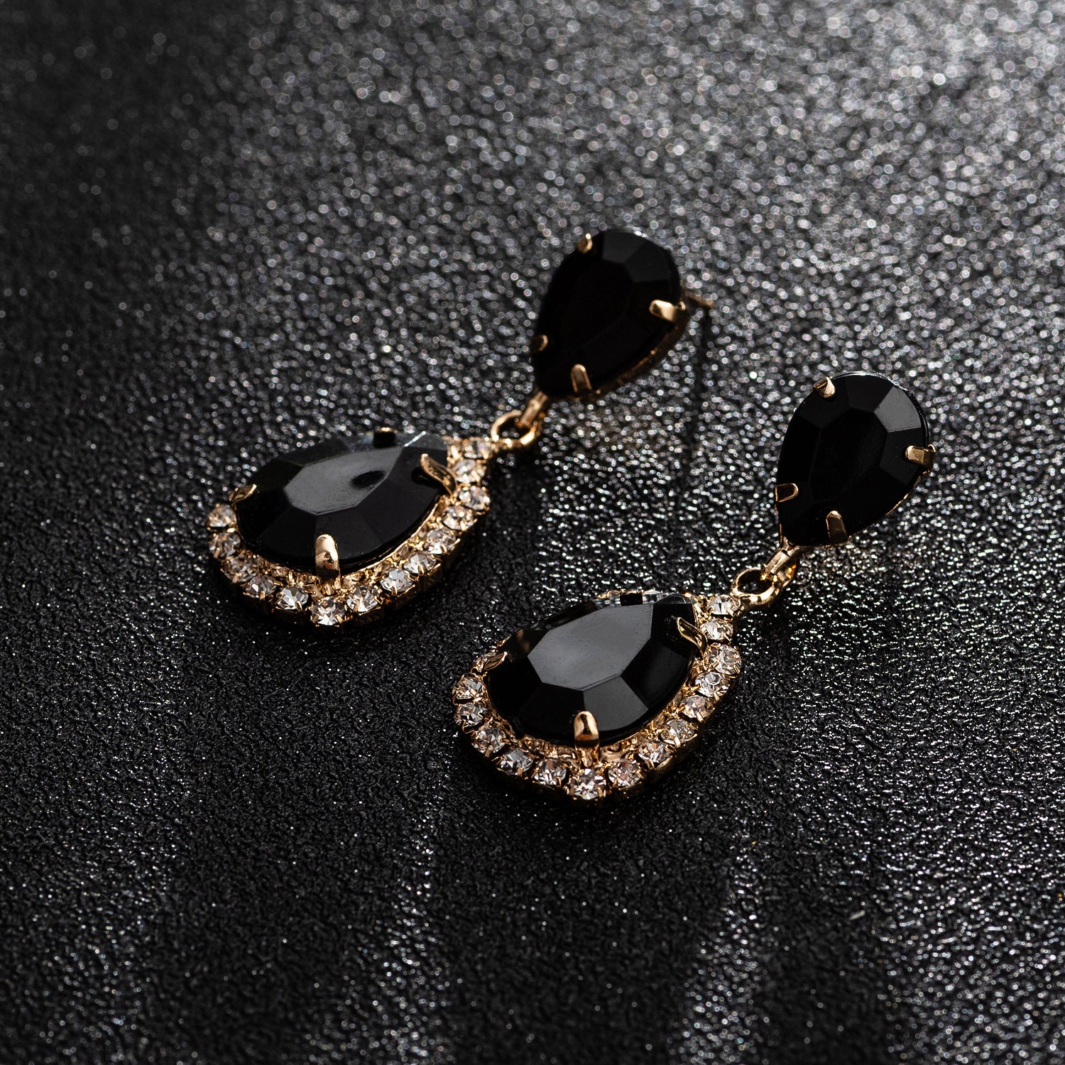 Wholesale Sparkling Drop Crystal Earrings