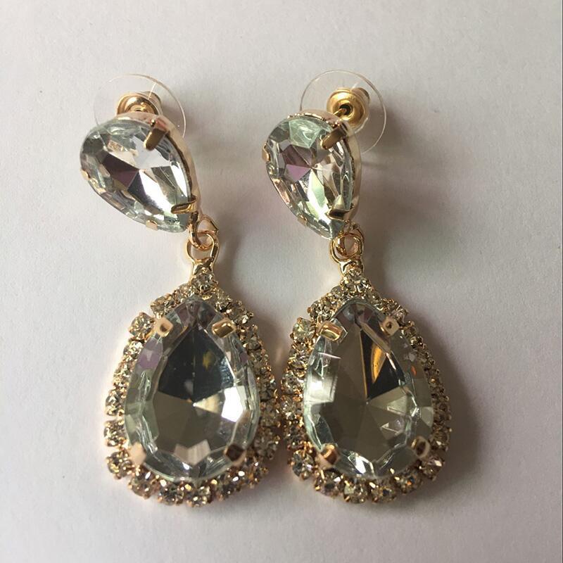 Wholesale Sparkling Drop Crystal Earrings