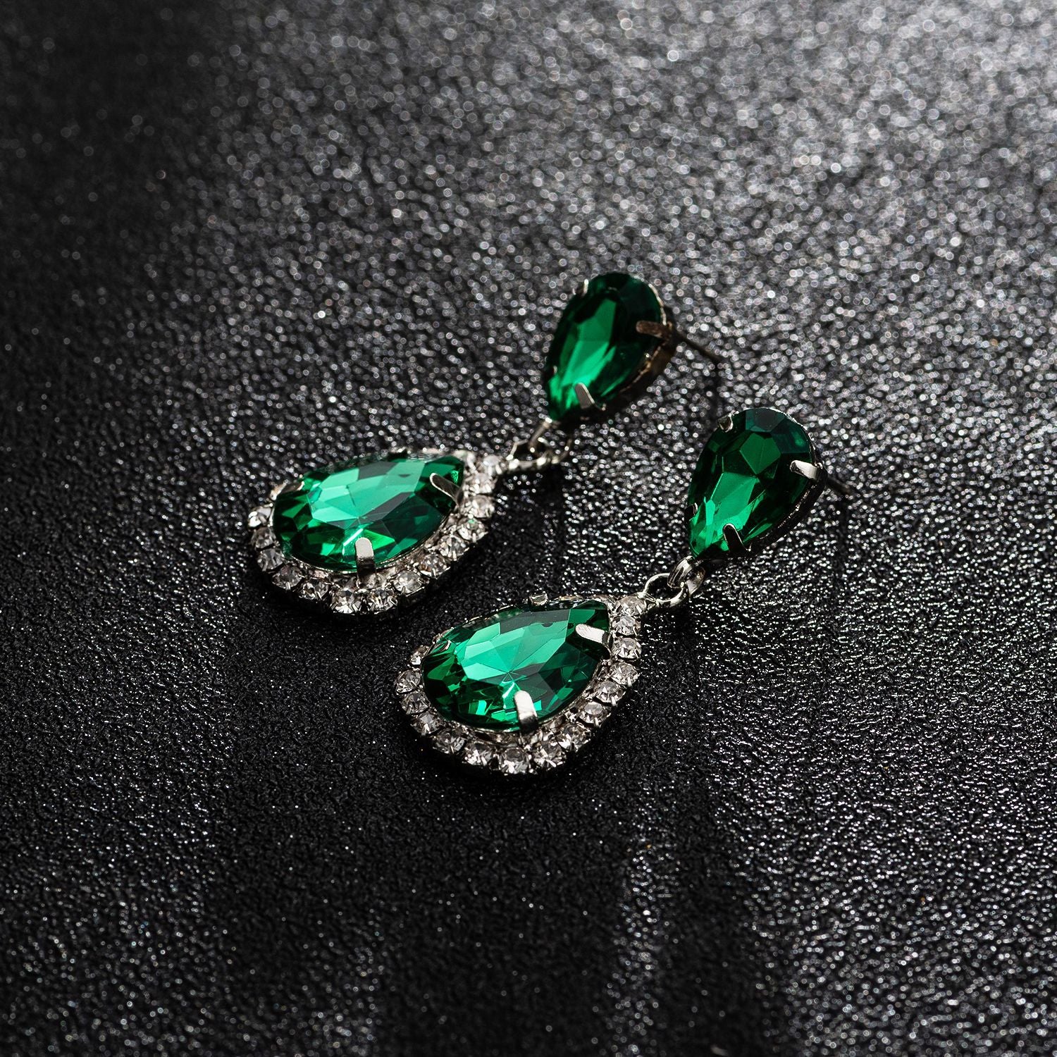 Wholesale Sparkling Drop Crystal Earrings