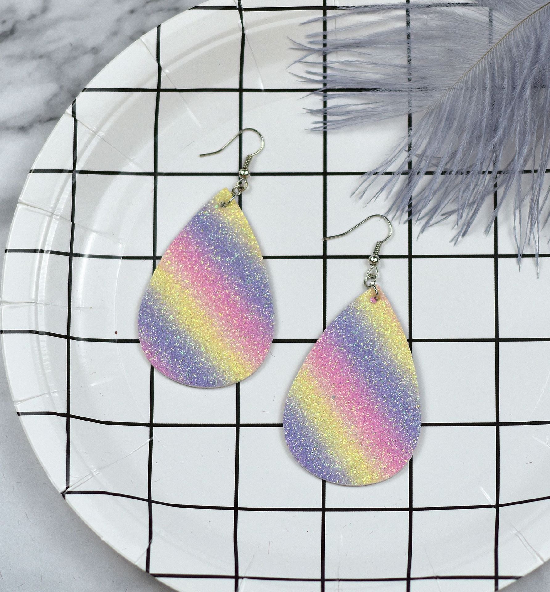 Pendientes de lentejuelas de cuero de cuero de cuero al por mayor Pendientes