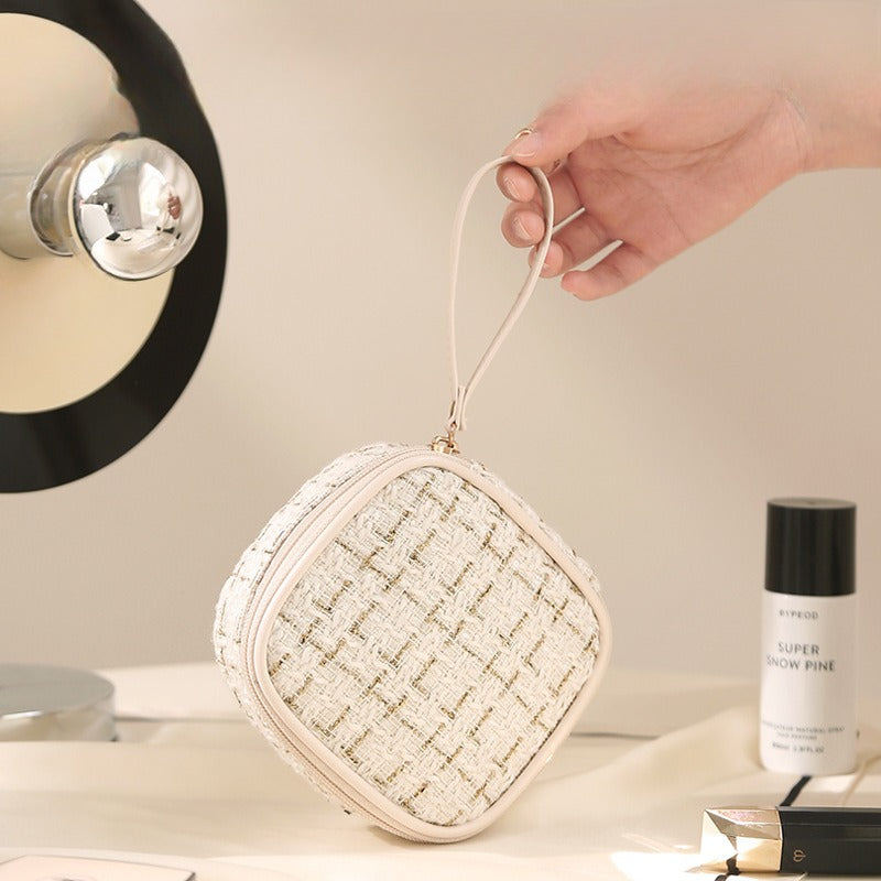 Wholesale Small Fragrance Portable Cosmetics Polyester Storage Bag