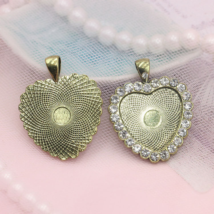 Wholesale 10PCS/PACK Alloy 25mm Heart-shaped Base