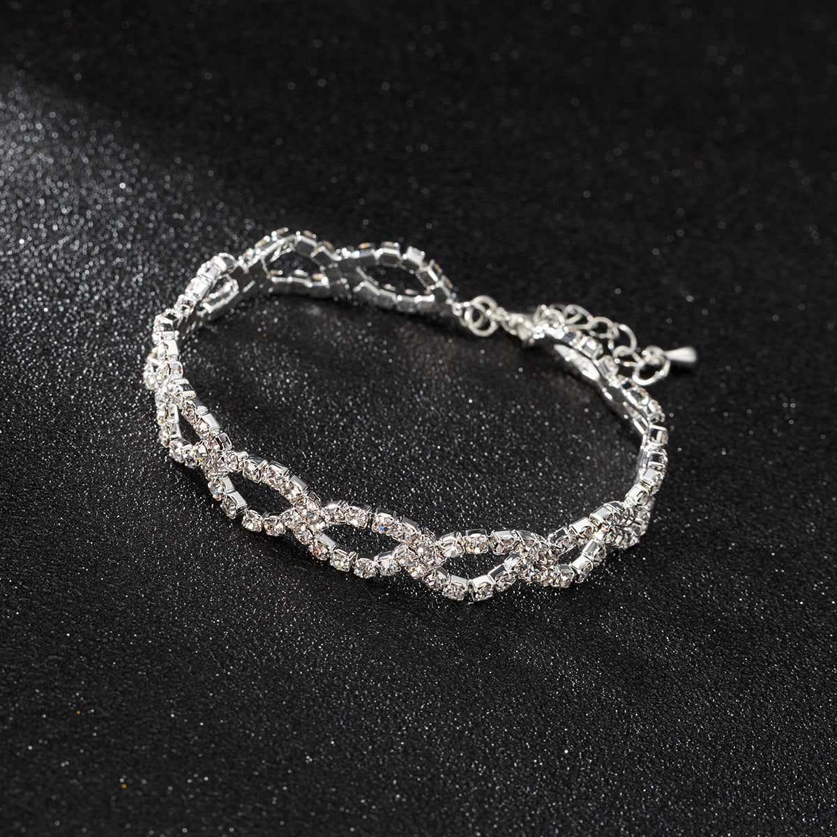 Wholesale Light Luxury Sparkling Rhinestone Bracelet