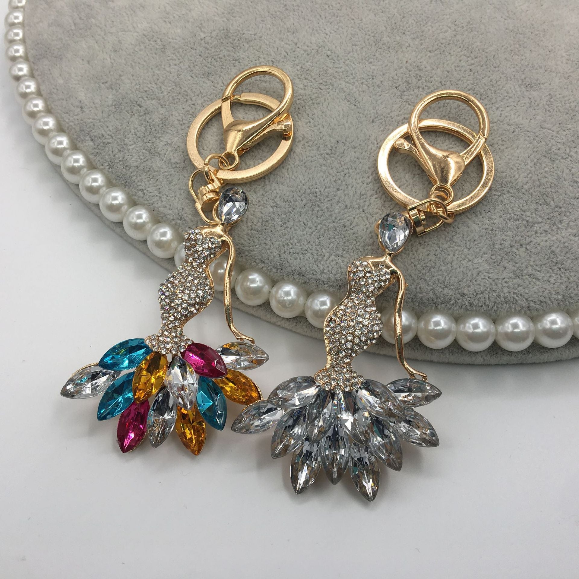 Wholesale Dancing Girl Full Diamond Alloy Keychain
