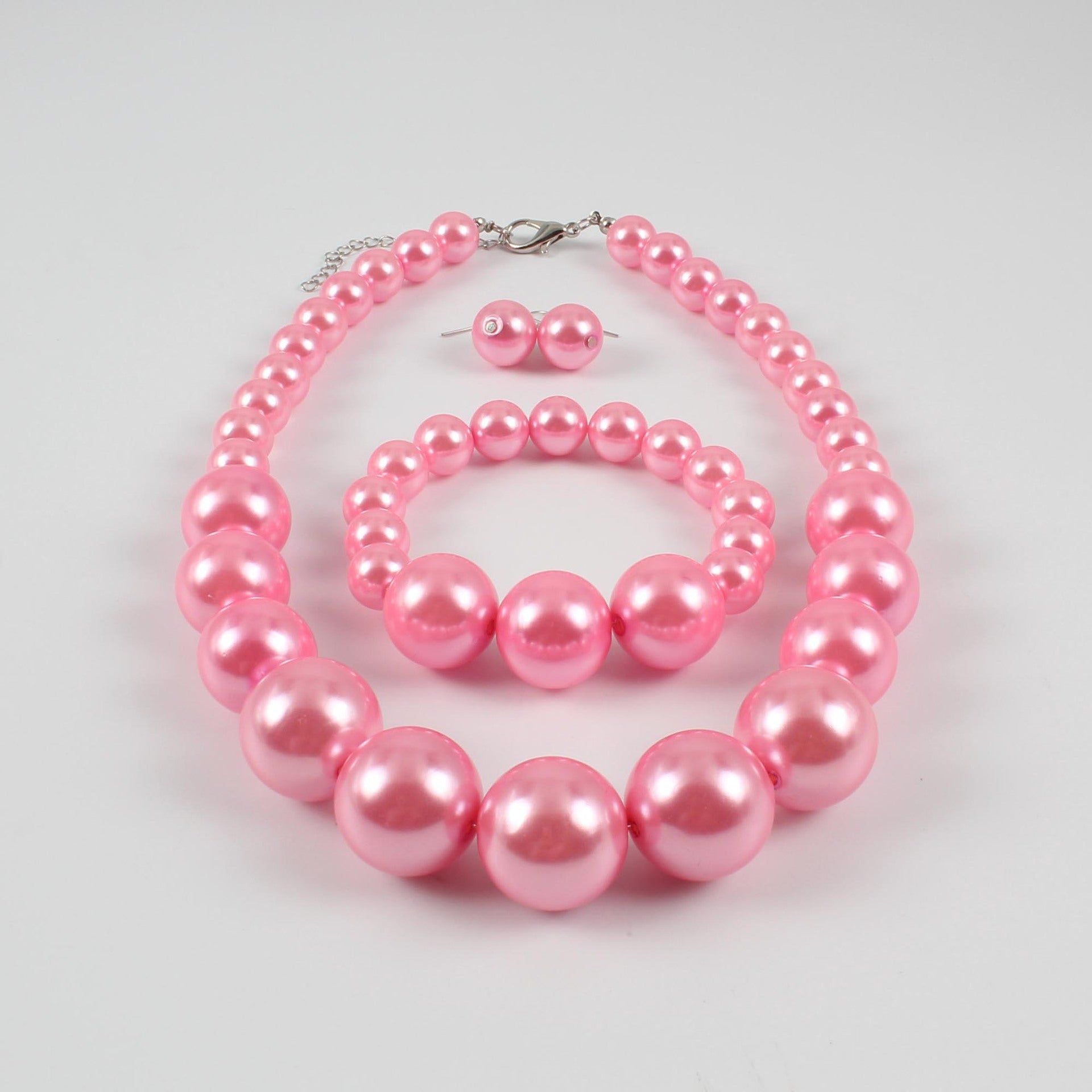 Wholesale Fashion Pearl Simple Exaggerated Imitation Pearl Necklace