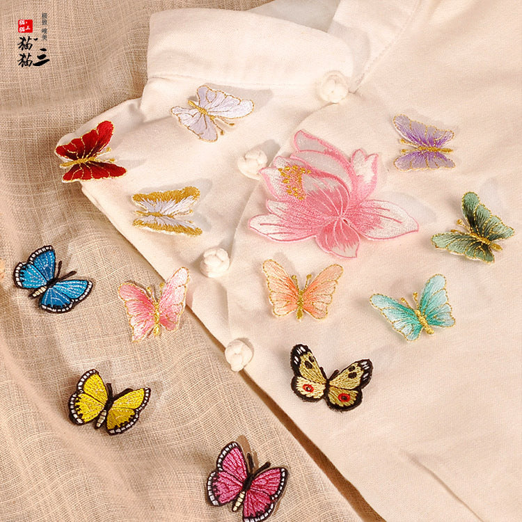 Wholesale Trendy Purple Butterfly Embroidered Patch Small Iron On Adhesive DIY Hat Decoration Resale Accessory
