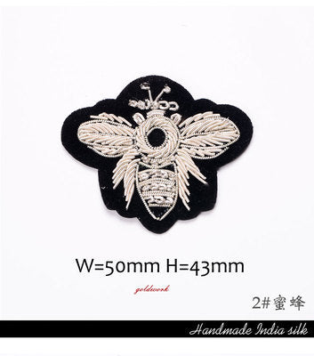 Wholesale DIY Hand Embroidered Indian Silk Cloth Patches Bee Badges Clothes Hats Accessories