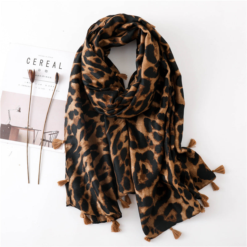 Wholesale Autumn and Winter Long Cotton and Linen Leopard Print Scarf