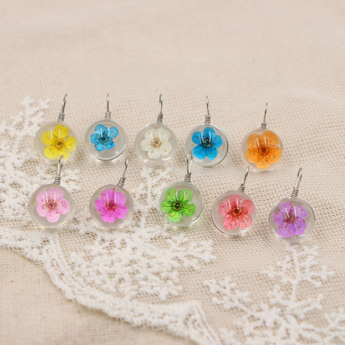 Wholesale Handmade Cherry Blossom Dried Flower Pendant Necklace Organic Glass Clavicle Chain Fashion Jewelry Accessory Gift