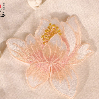 Wholesale Fashion Purple Embroidered Patch DIY Adhesive Applique For Clothing Shoe Hat Decoration Resale Accessory