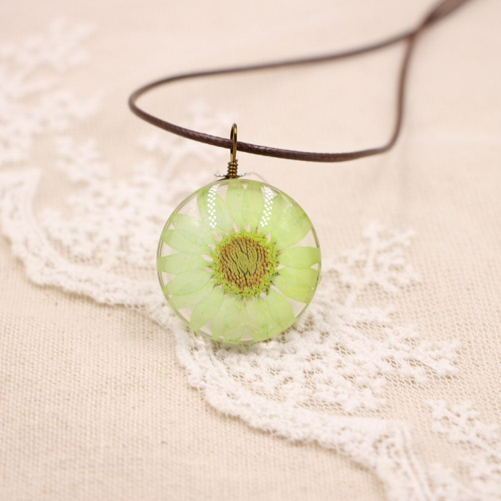 Wholesale Flower Pendant Necklace With Crystal Sunflower Design Fashion Jewelry Accessory Gift For Women Boutique Resale OLY Exclusive