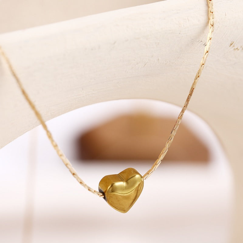 Wholesale Love Heart Gold Cold Style Temperament Niche Design Sense Female Simple Necklaces
