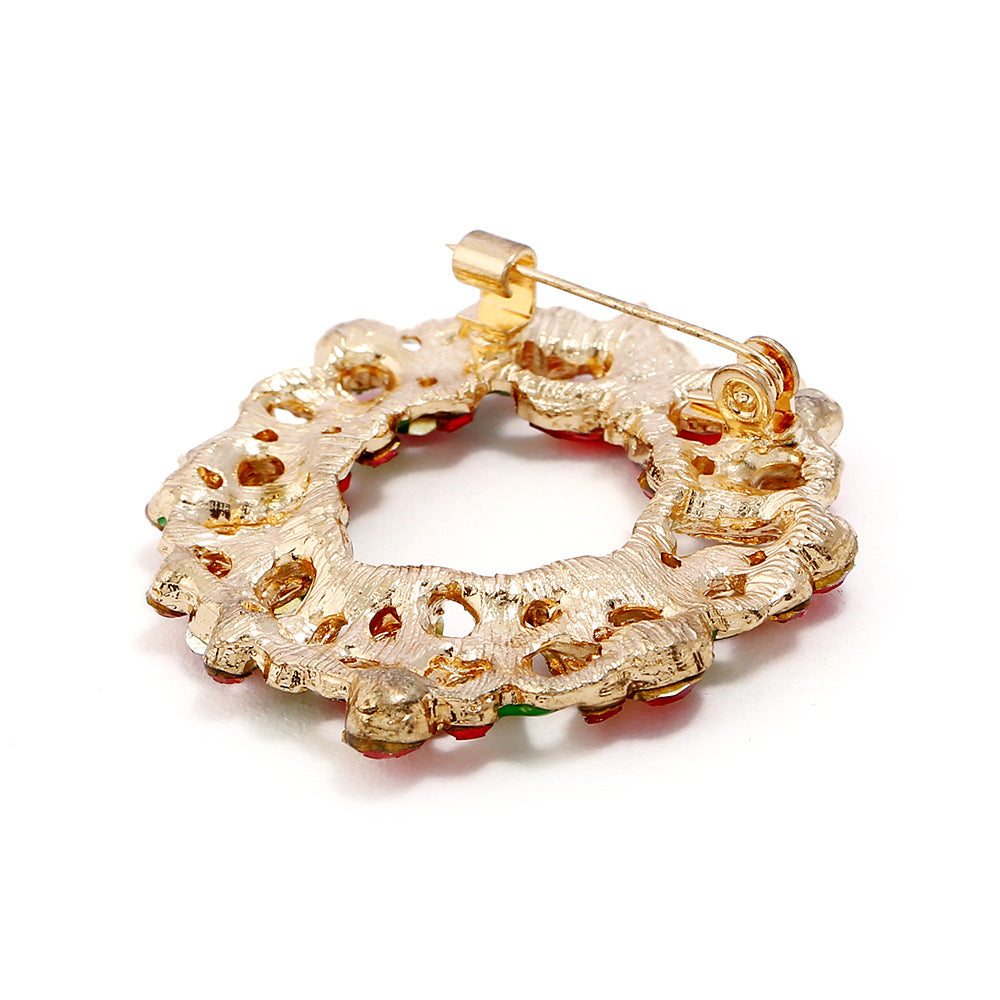 Wholesale Korean Style Cartoon Christmas Wreath Rhinestone Brooch Alloy Electroplated Jewelry Accessory For Everyday Casual Wear