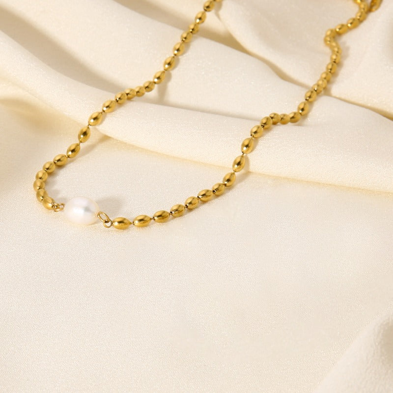 Wholesale Non-fading Natural Freshwater Pearl Oval Gold Bean Titanium Steel Necklaces