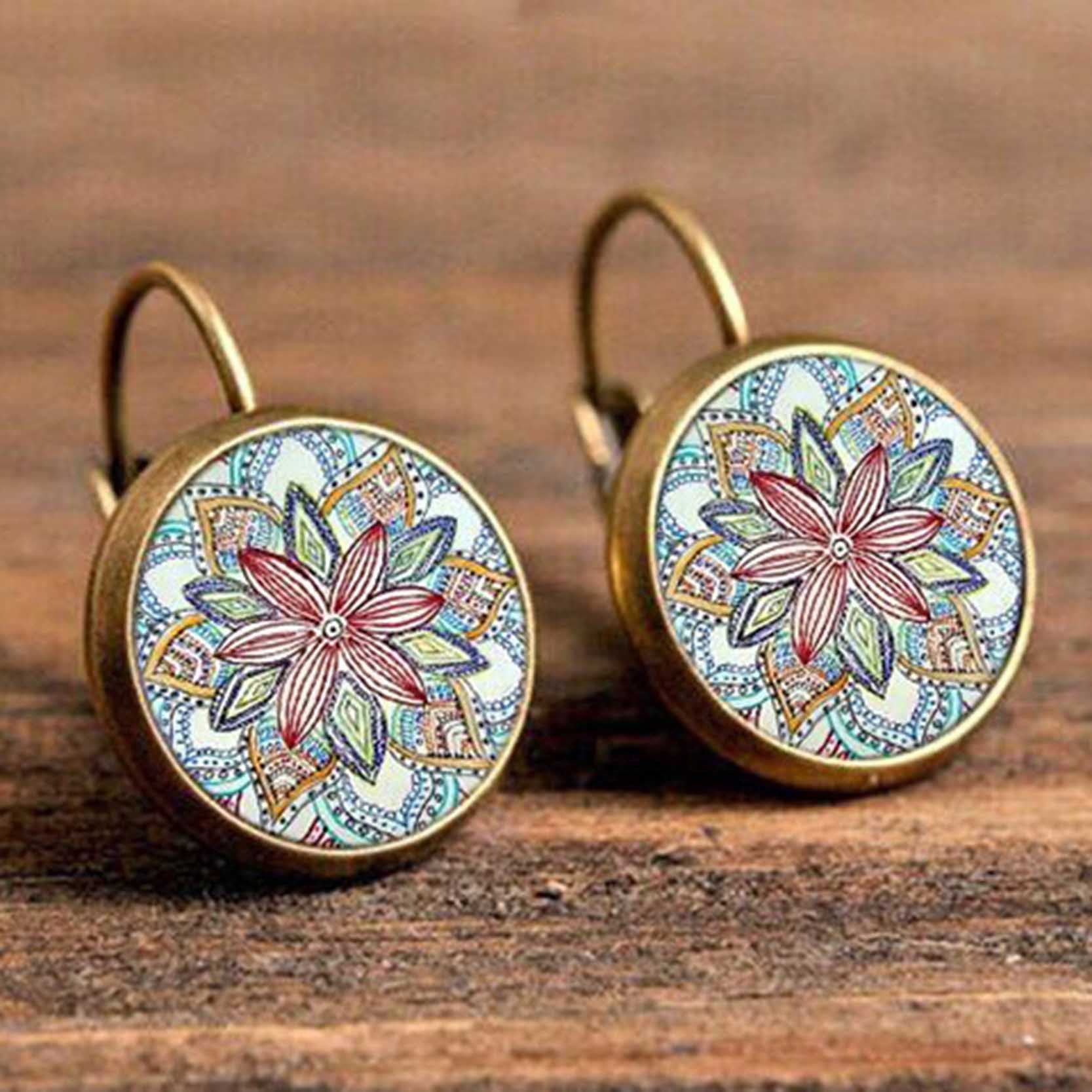 Wholesale  New exquisite retro time gemstone mandala pattern earrings earrings
