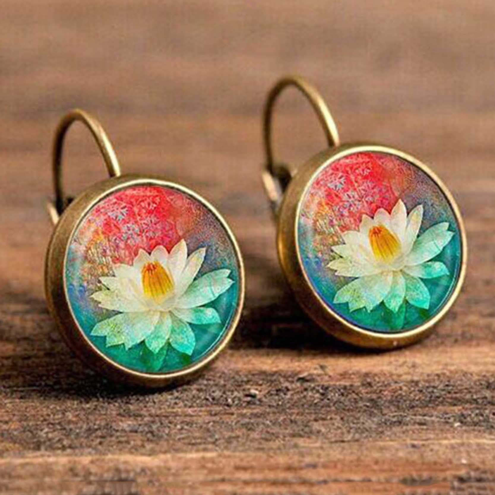 Wholesale  New exquisite retro time gemstone mandala pattern earrings earrings