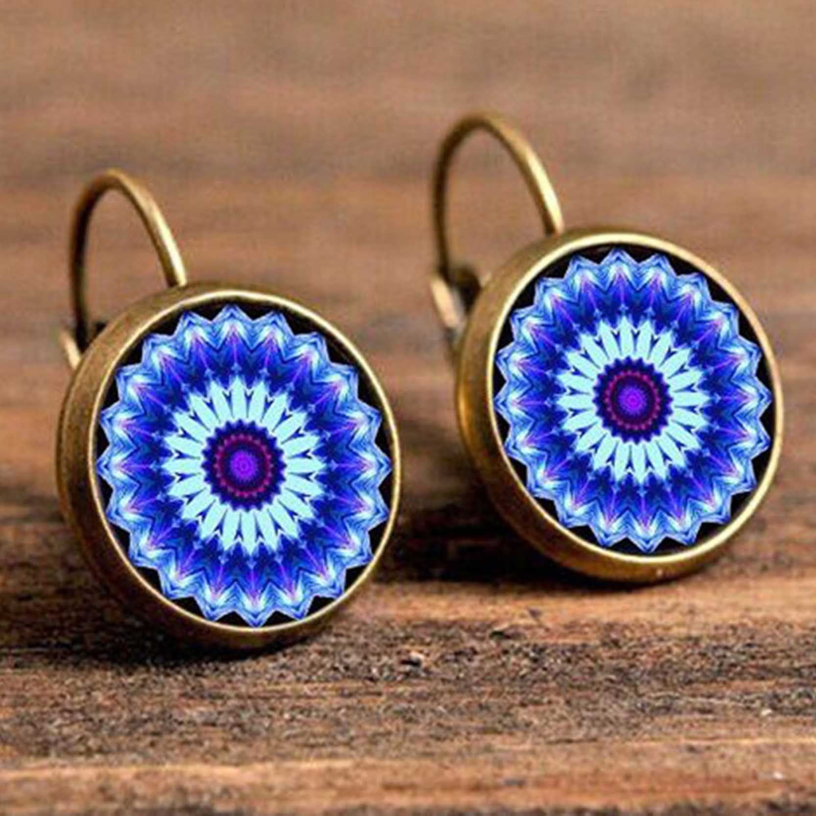 Wholesale  New exquisite retro time gemstone mandala pattern earrings earrings