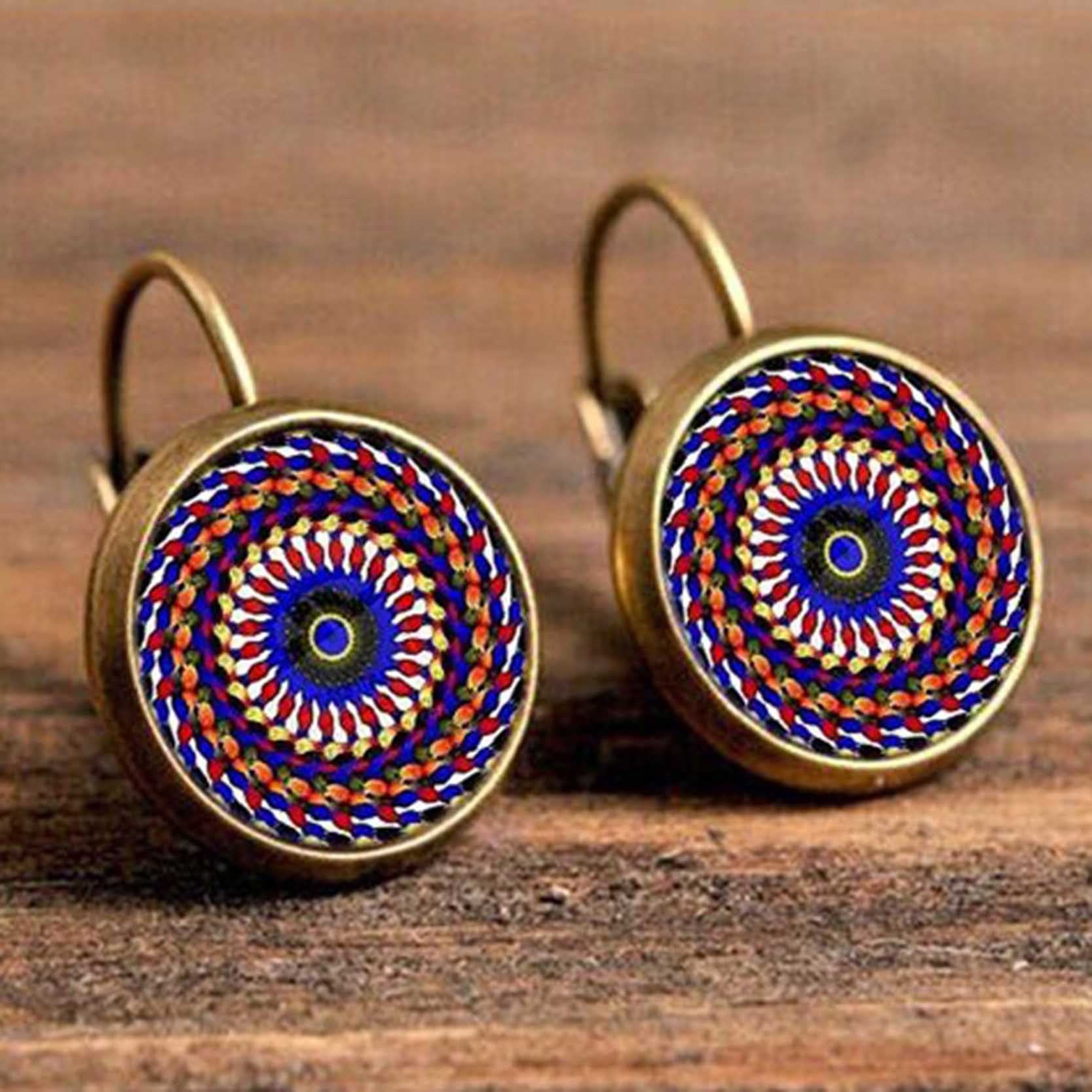 Wholesale  New exquisite retro time gemstone mandala pattern earrings earrings