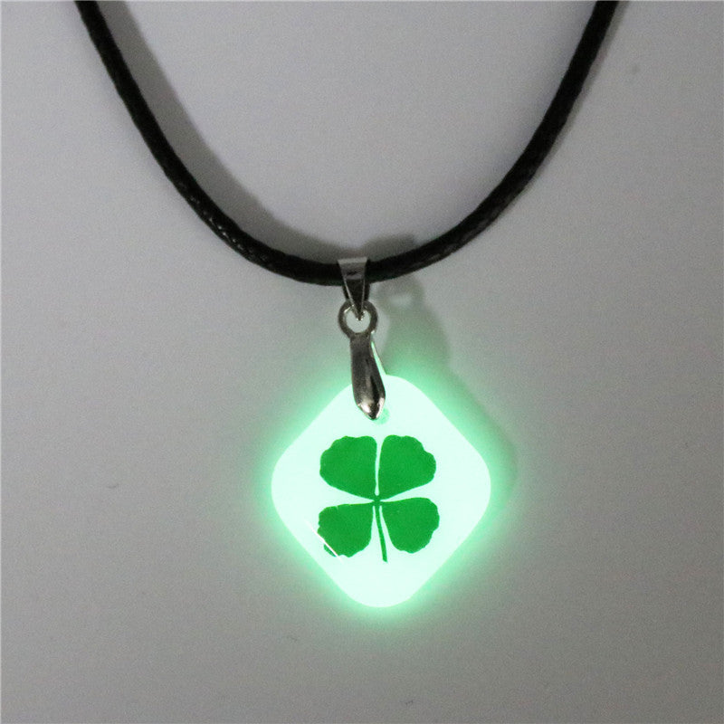Wholesale 10pcs Luminous Natural Rubber Four-leaf Clover Pendant Necklace