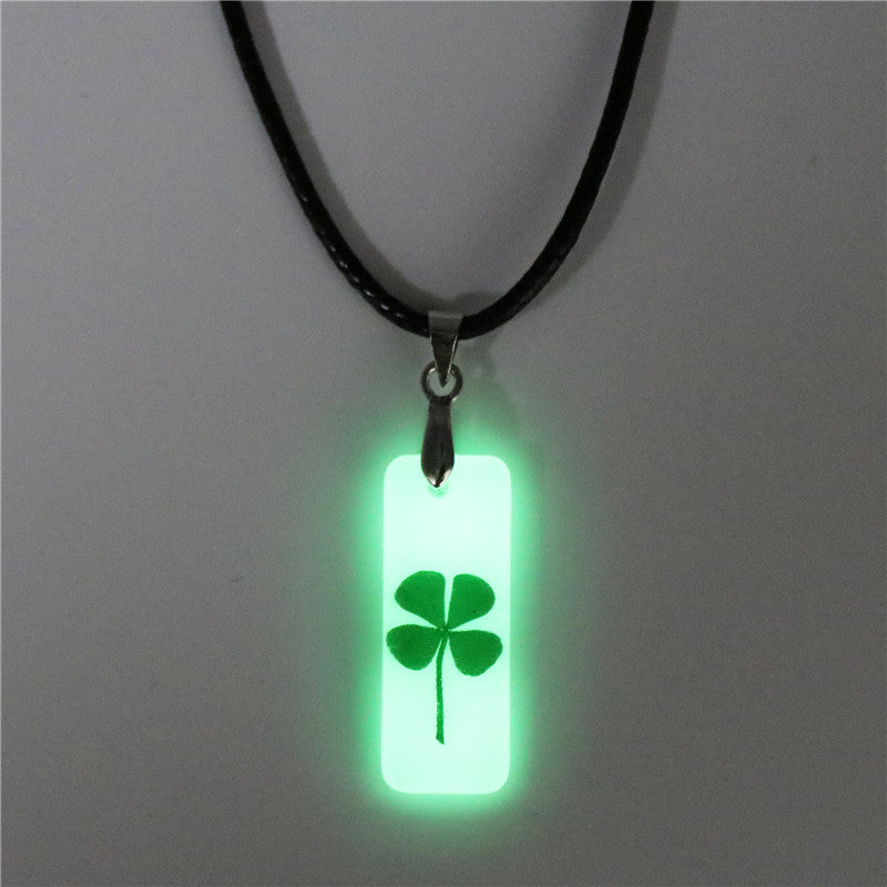 Wholesale 10pcs Luminous Natural Rubber Four-leaf Clover Pendant Necklace