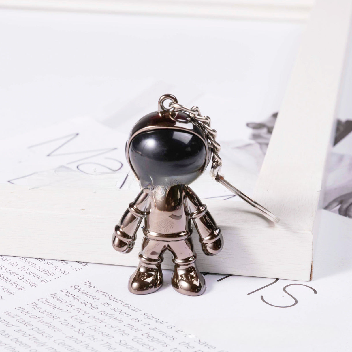 Wholesale 3D Astronaut Astronaut Robot ABS Keychain