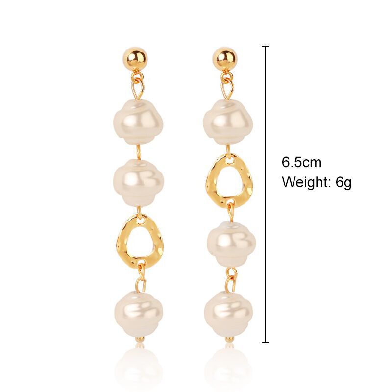 Wholesale Baroque-style long earrings with irregular pearls