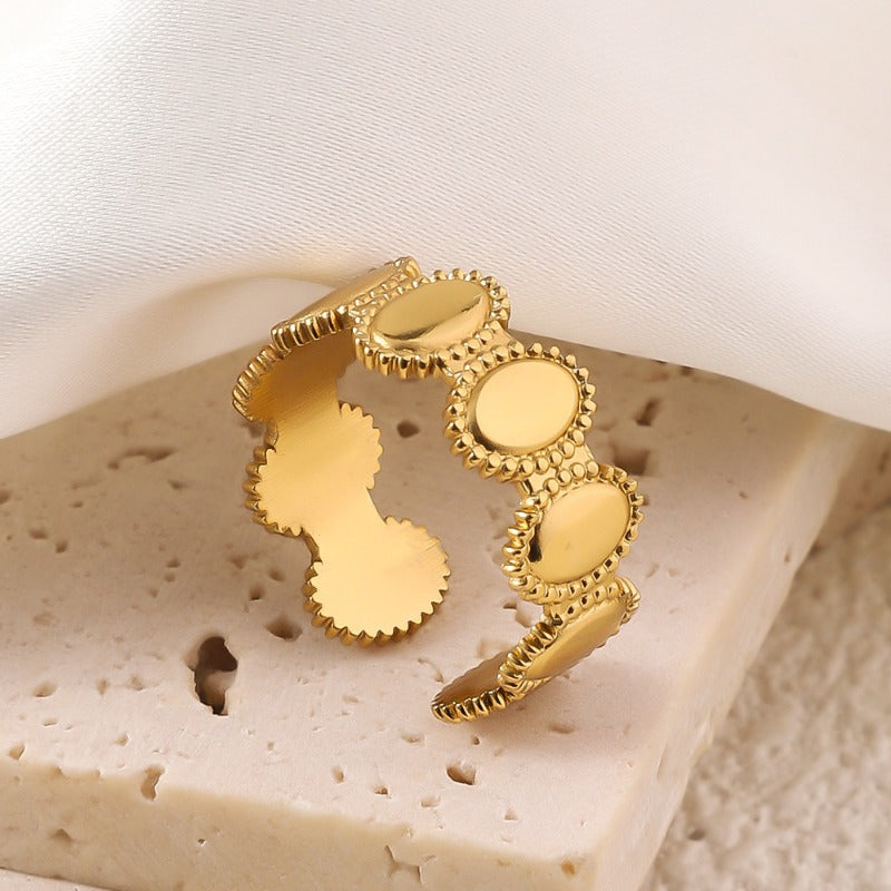 Wholesale Minimalist Retro Style 18k Gold C-shaped Oval Welding Opening Adjustable Stainless Steel Rings