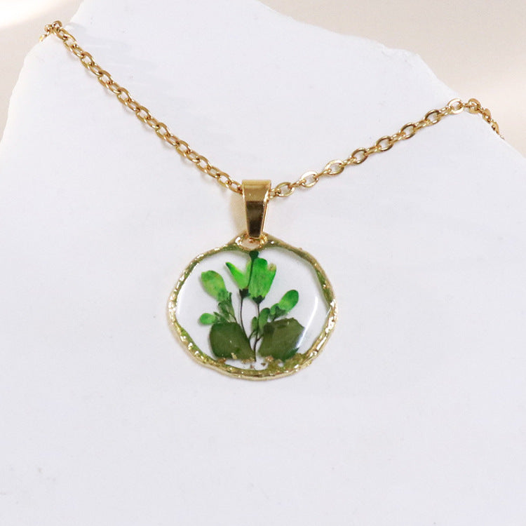 Wholesale 6pcs Tang Song Cao Series Real Flower Resin Drip Glue Pure Handmade Necklace