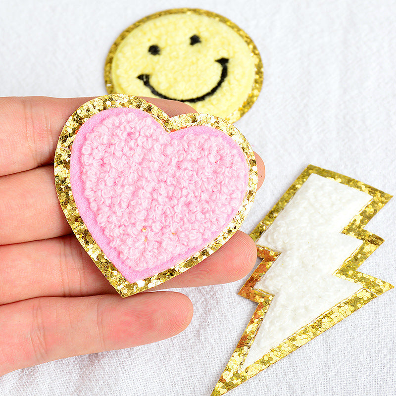 Wholesale Gold Edge Lightning Heart Embroidered Cotton Patches Small Adhesive Backed DIY Patch For Clothing Phone Bags Decorative Accessory