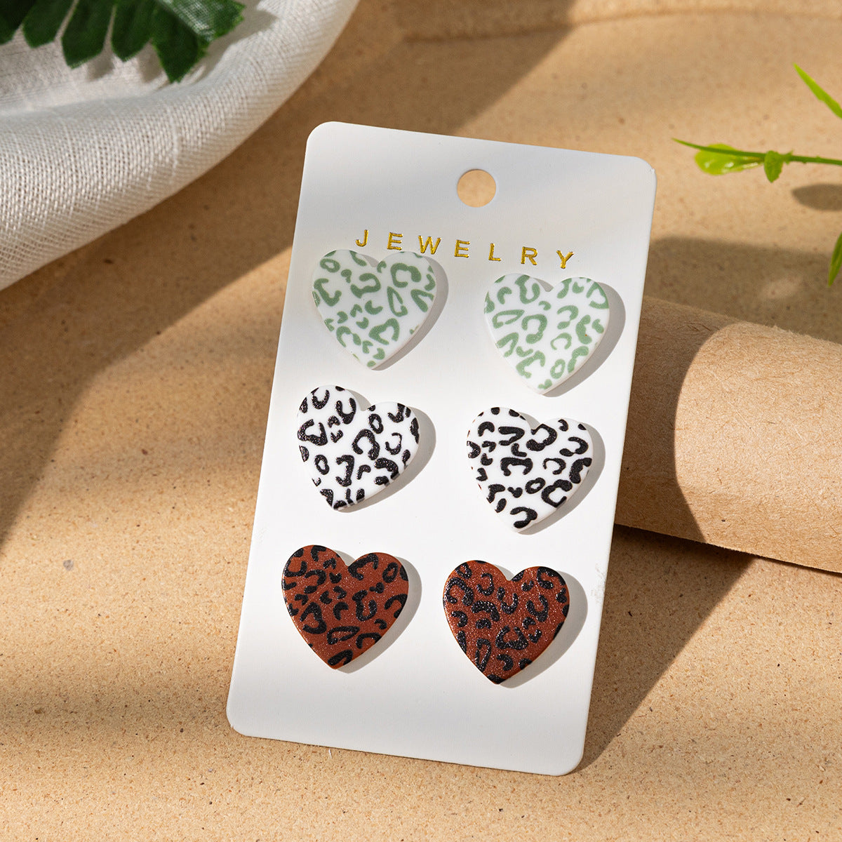 Wholesale design leopard acrylic earrings