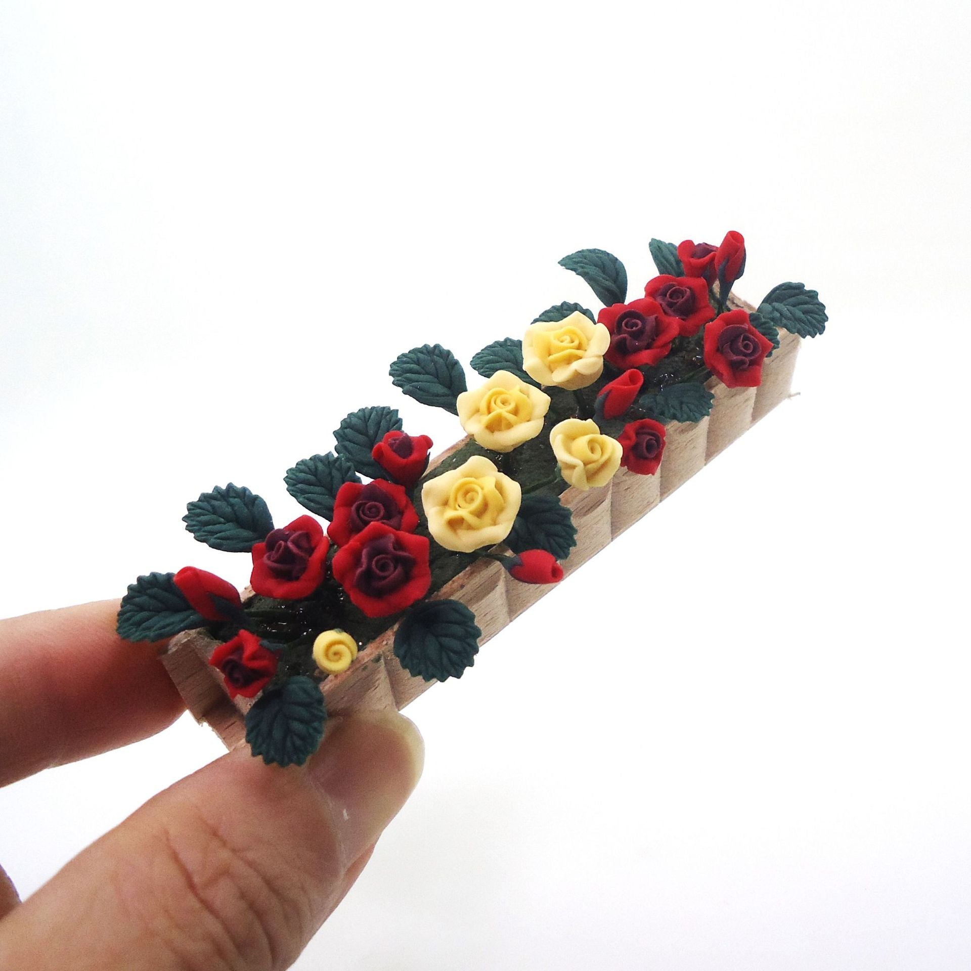 Wholesale 1:12 doll house accessories dollhouse simulation mini clay flower color long wood potted flower wooden box flower model
