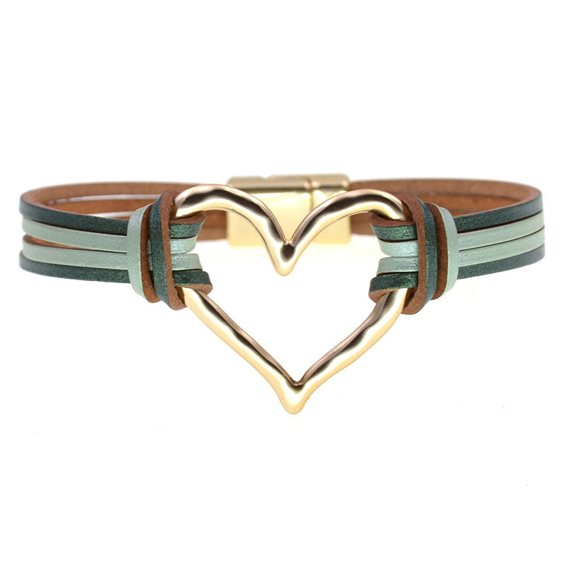 Wholesale Layered large heart-shaped women' s bracelet