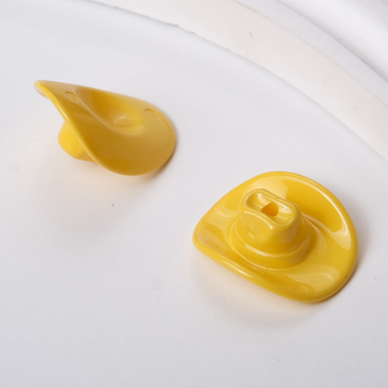 Wholesale of 100PCS/PACK Denim Hats, Perforated Cartoon Acrylic Jewelry Accessories, Beads