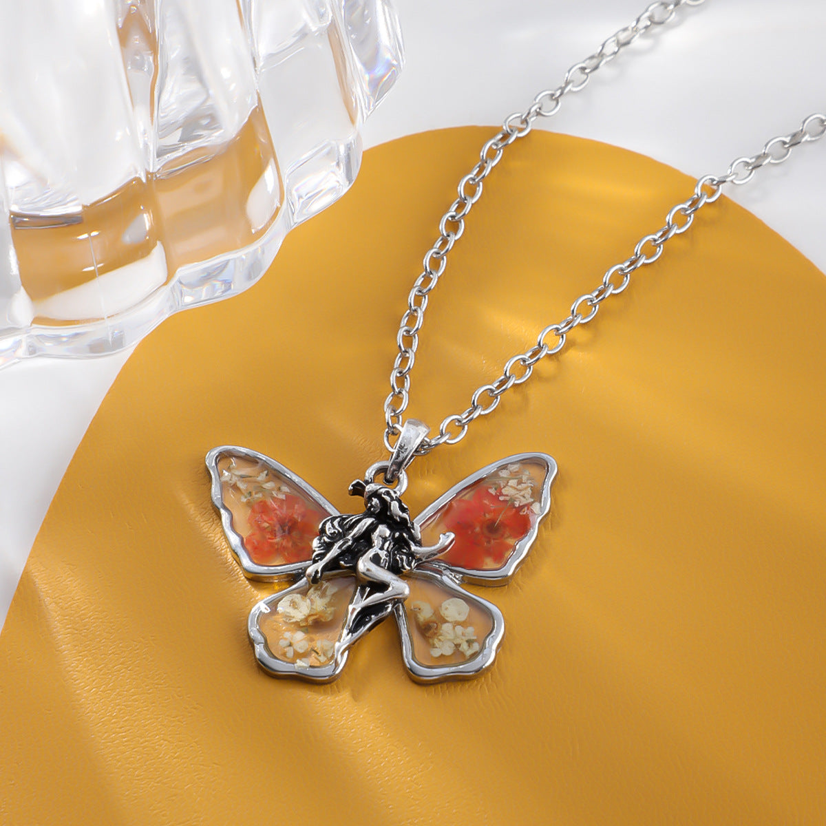 Wholesale Ins Style Fashion Original Design Angel Butterfly Dried Flower Oil Drop Necklace