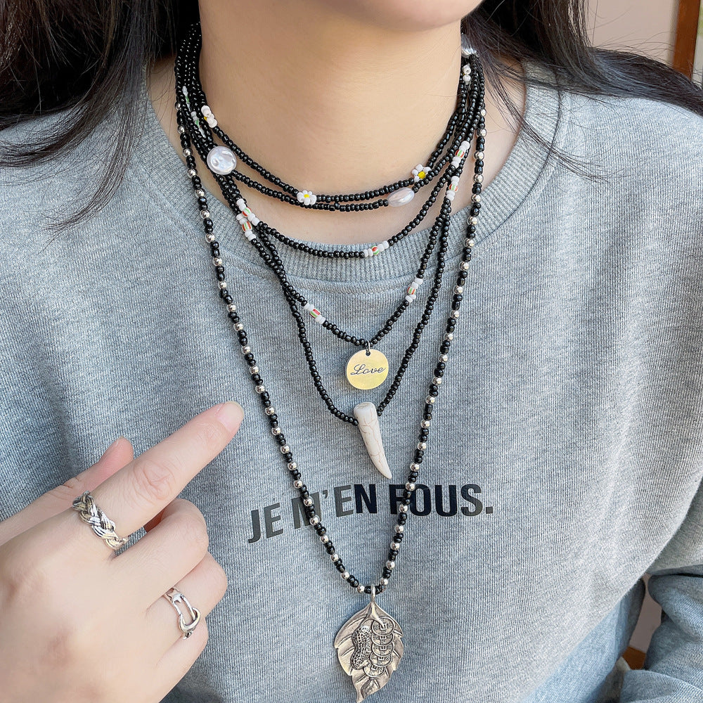 Wholesale Simple Black Beaded Pendant Necklace
