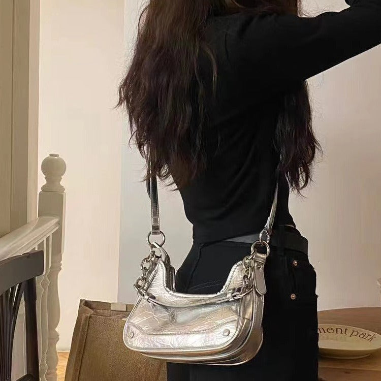 Wholesale Pleated Chain Baguette Shoulder Bag