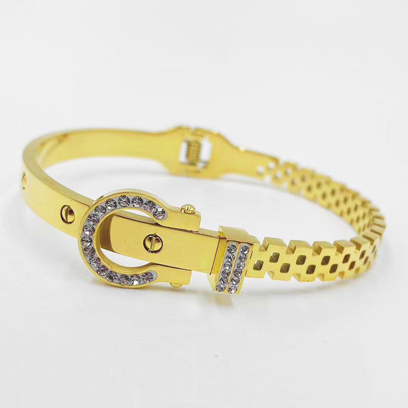 Wholesale Buckle Hollow Titanium Steel Rose Gold Bracelet