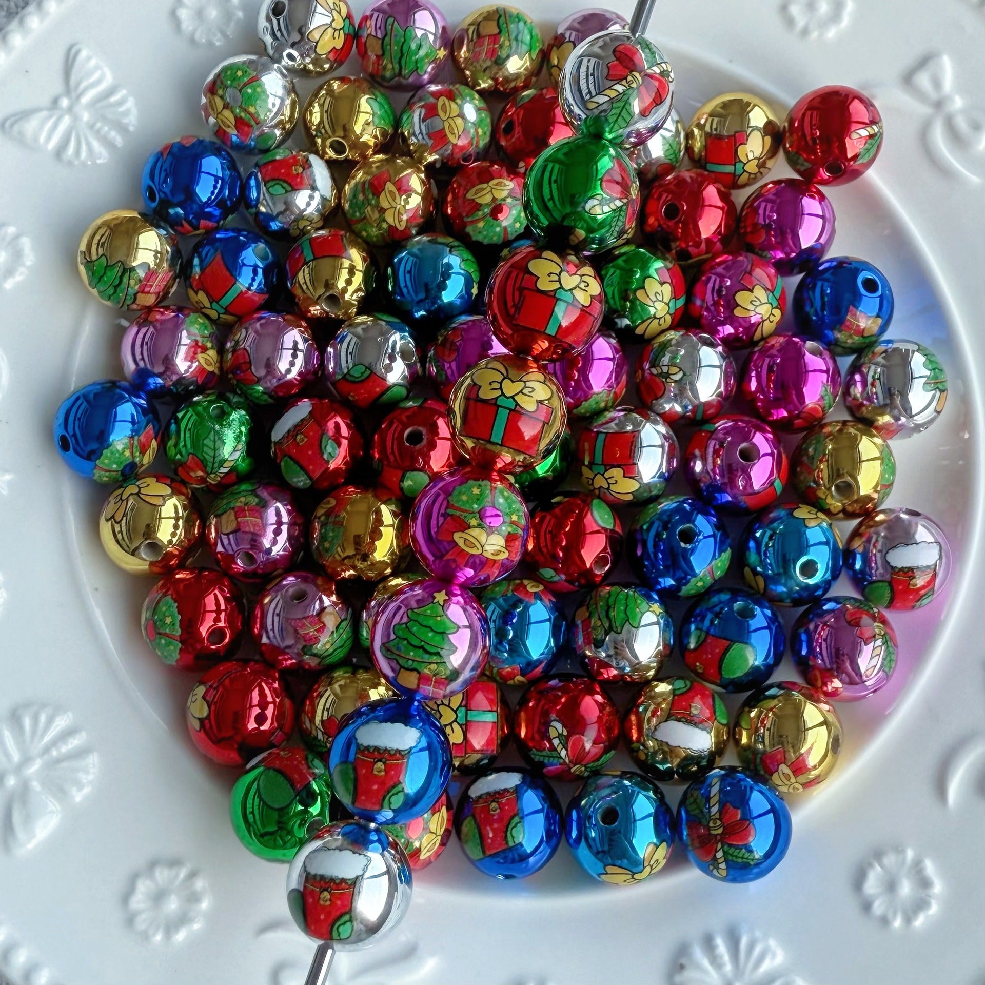 Wholesale  Random 100pcs Christmas-print metallic Print Silicone Beads
