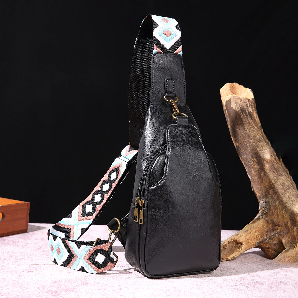 Wholesale Casual Chest Bag PU Solid Color Crossbody Bag Retro Bohemian Style Waist Bag