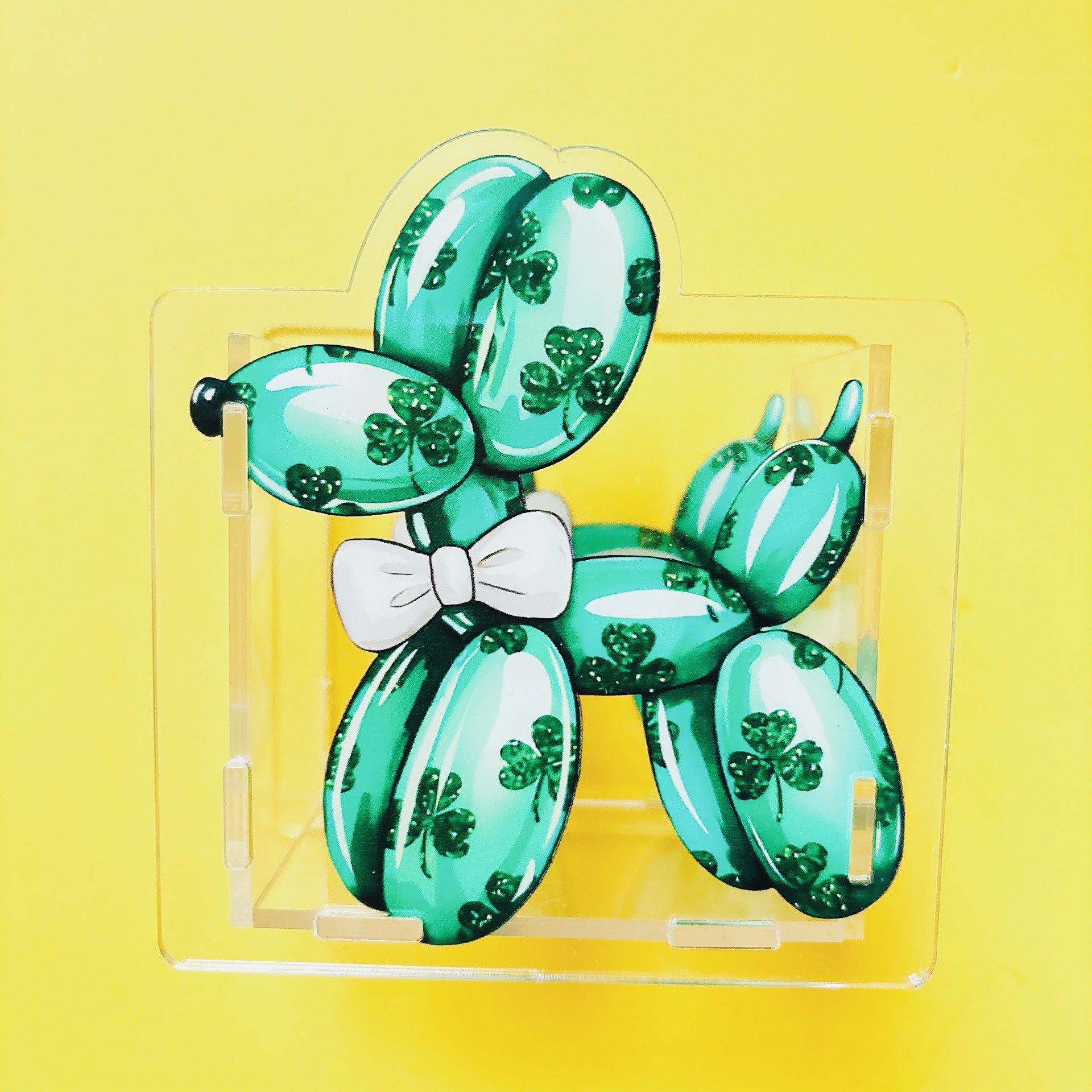 Wholesale New dog acrylic pen holder pencil box stationery storage diy 10cm