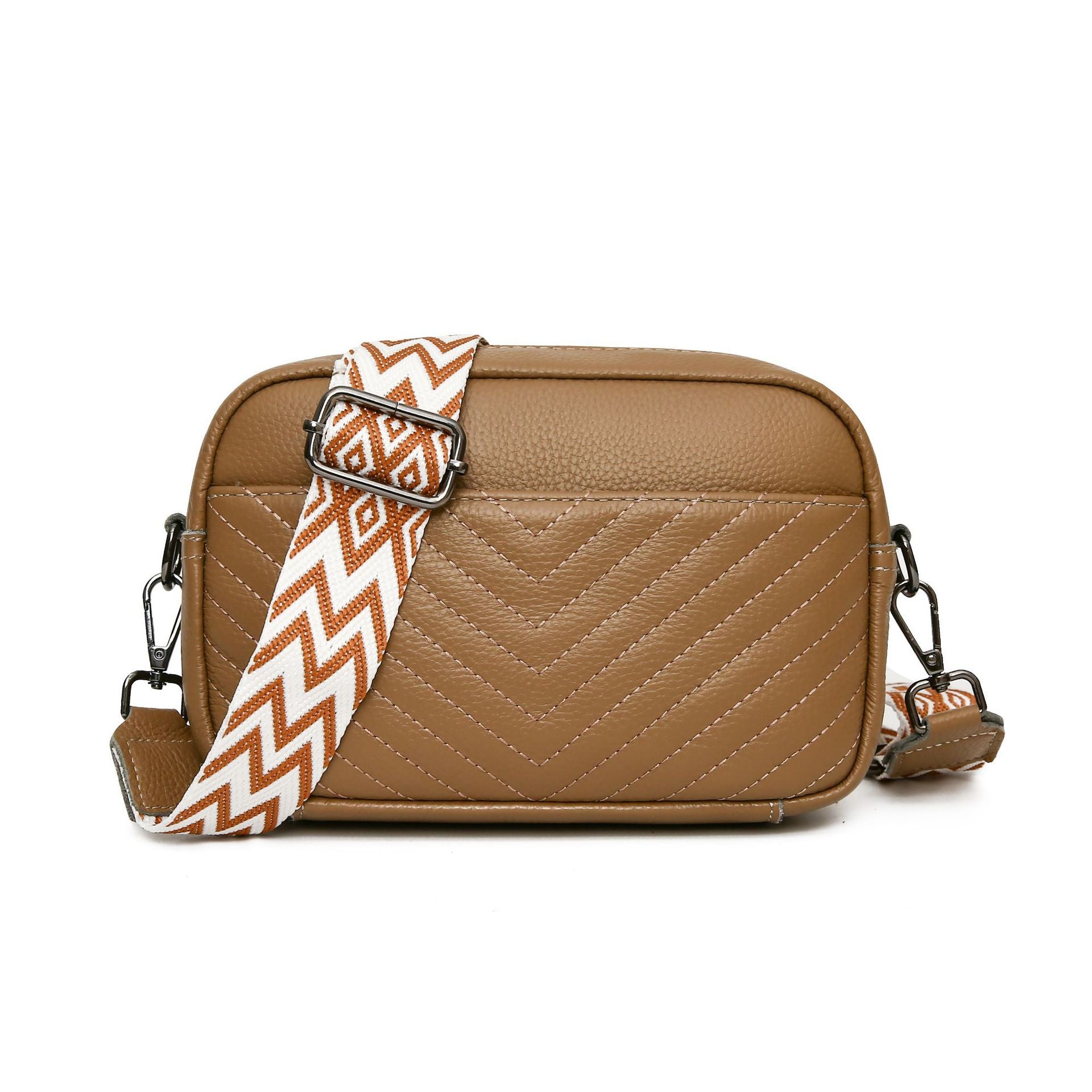 Wholesale Genuine Leather Vintage Wide Shoulder Strap Tassel Soft Leather Shoulder Bag