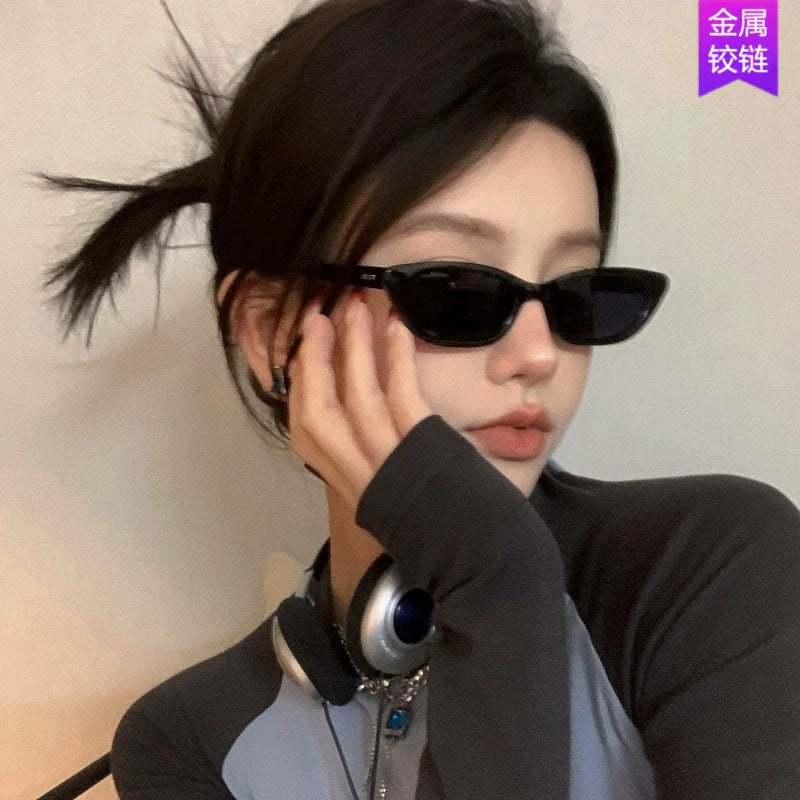 Wholesale New European and American trend retro small frame cat's eye sunglasses sunglasses women's high-end sense personality street shooting men's sunglasses