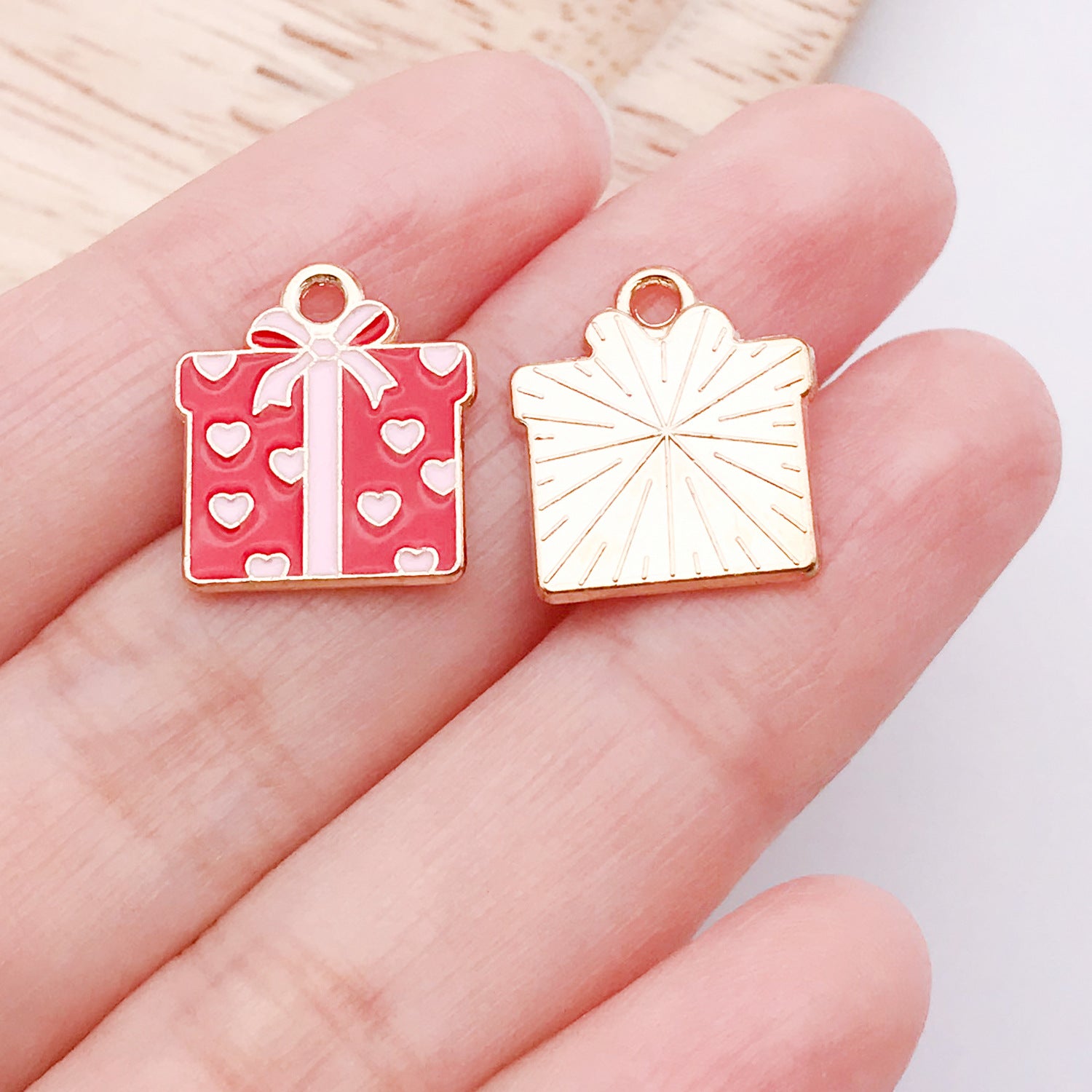 Wholesale Valentine' s Day Love Variety Cartoon Jewelry Accessories Pendant