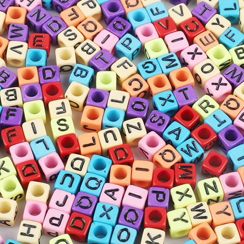 Wholesale 100pcs Acrylic Square Number English Alphabet Beads
