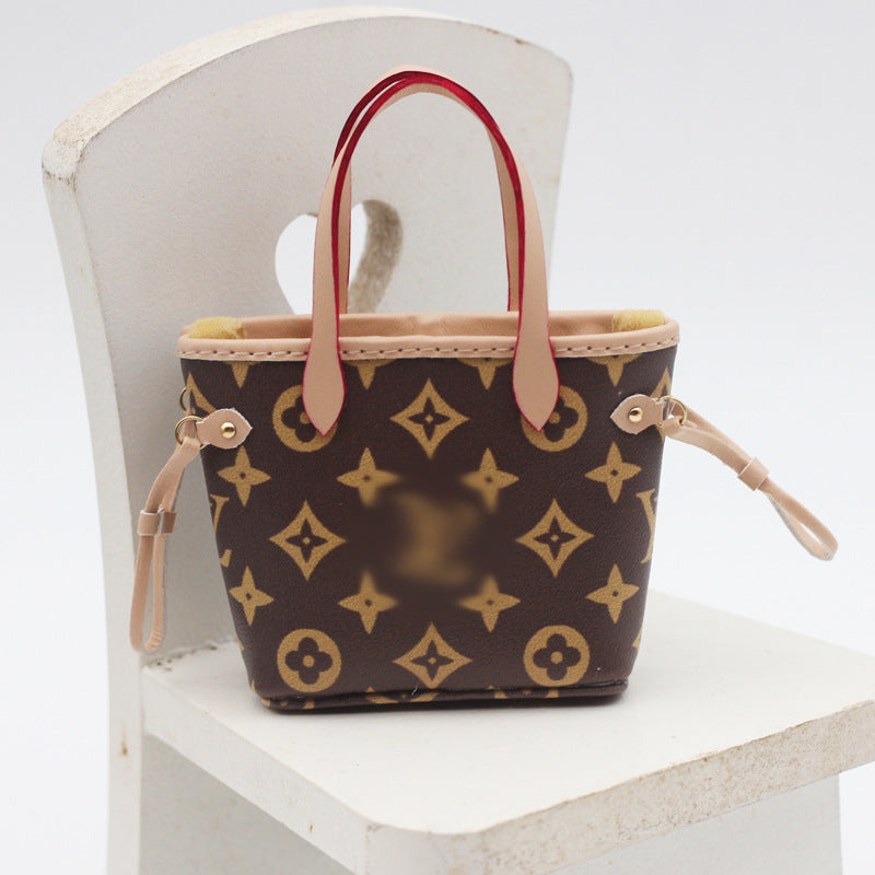 Wholesale Doll Fashion Strawberry Bag Doll Clothes Accessories