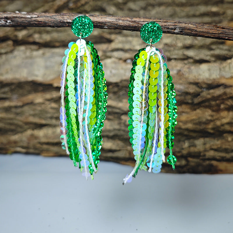 Wholesale Shiny Laser Green Sequin Round Tassel San Patrick Atmosphere Earrings