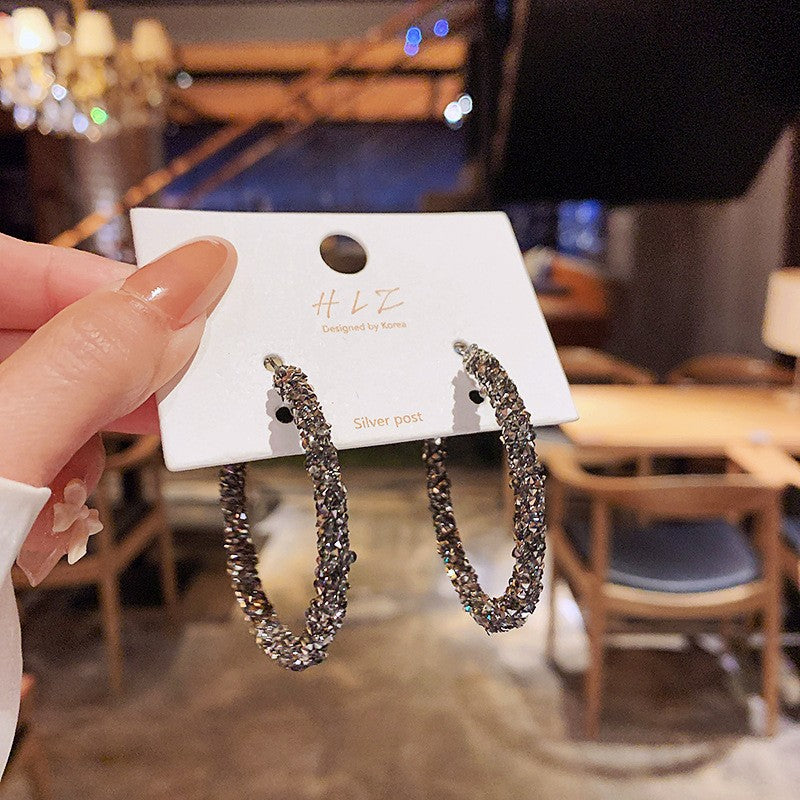 Wholesale Silver Pin C Shape Diamond Alloy Earrings