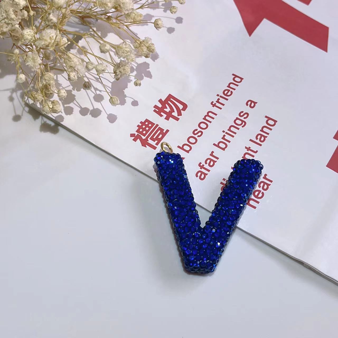 Wholesale Optional Color Letter Car Keychains
