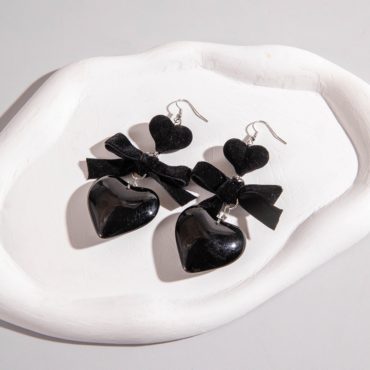 Wholesale Bow Love Valentine' s Day Acrylic Earrings