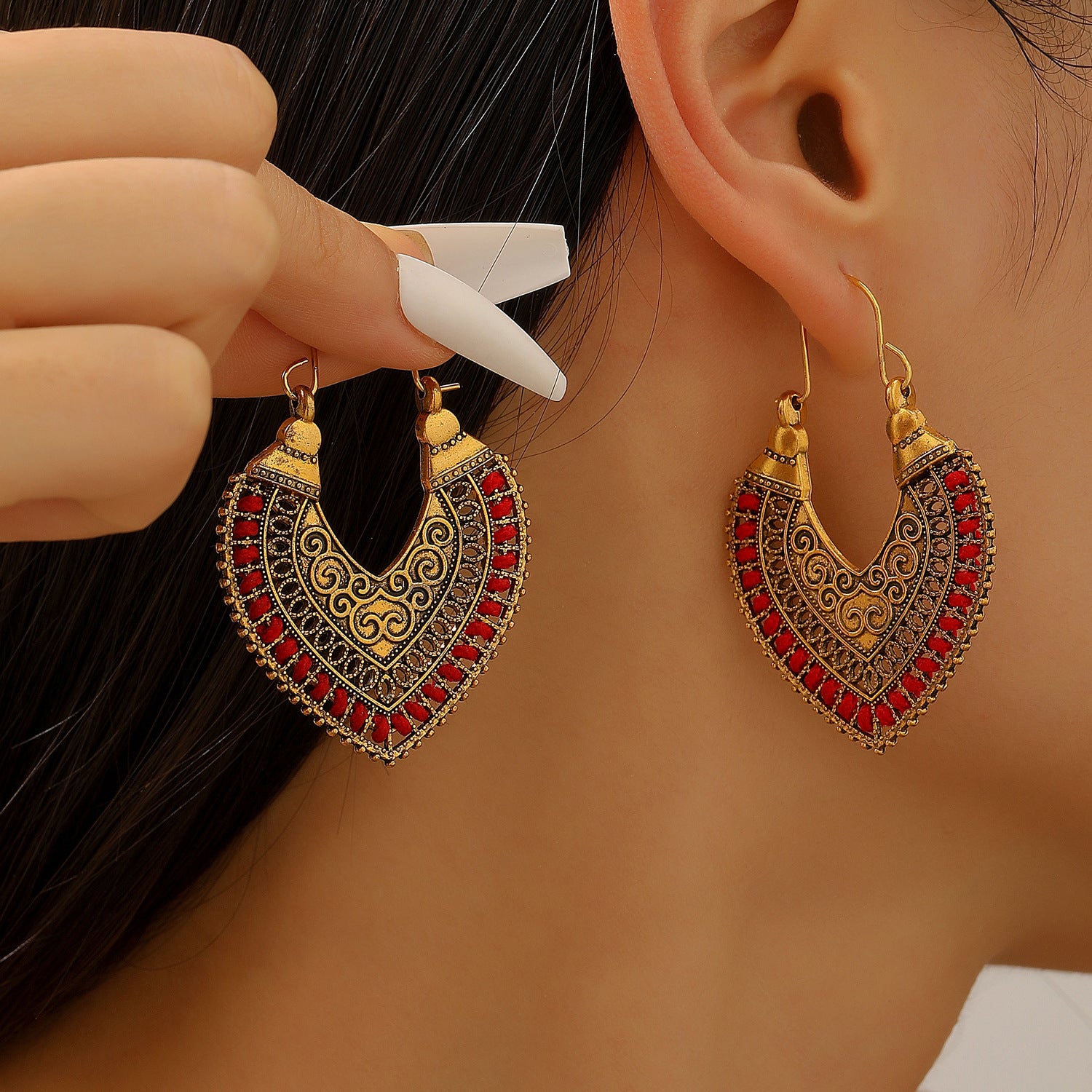 Wholesale Antique Gold Bohemian Hollow Carved Earrings For Women Trendy Gift Boutique Resale Fashion Accessory